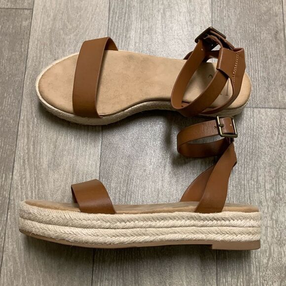 Womens NWOT INC International Concepts Espadrilles Sandals - Picture 1 of 5